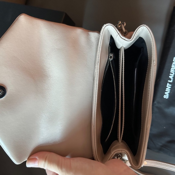 YSL Loulou Toy - Picture 15 of 17